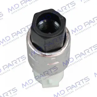 Pressostato de Baixa Ford Mondeo/ F250/ Ranger/ Explorer/ F350/ F4000 1996 Até 1998 no Filtro R134a