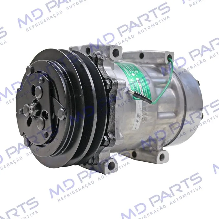 Compressor Modelo AA7H15AA Parafuso Passante Descarga e Sucção Traseira O´ring - 24 Volts Polia 2A 132mm — foto 2