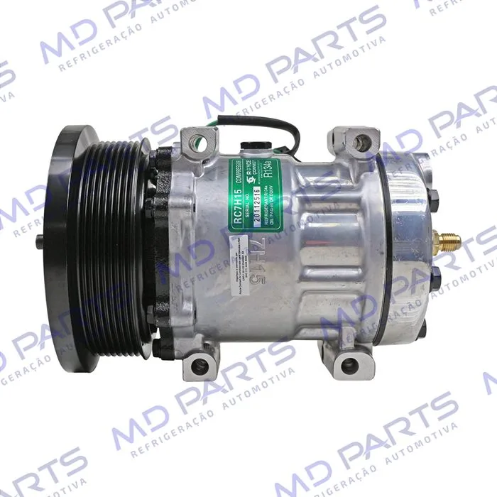 Compressor AB7H15AB 4769 Máquina Caterpillar D4E Parafuso Passante Saída p/ Pressostato - 24 Volts Polia 8pk 153mm OEM: 163-0872/ 394-9671/ 464-9988/ 277-7245