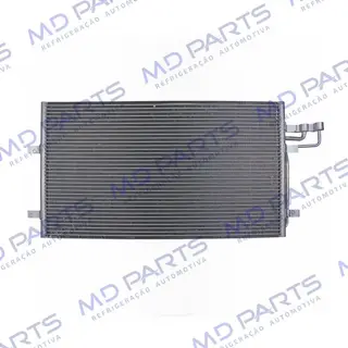 Condensador Ford Focus Mês 11/2008 Até 2012/ Volvo C30 2.0 2007 Fluxo Paralelo OEM: 3M5H19710CC
