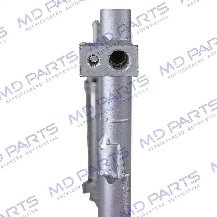 Condensador Nissan March / Versa <2015 Fluxo Paralelo OEM: 921001HA3A — foto 8