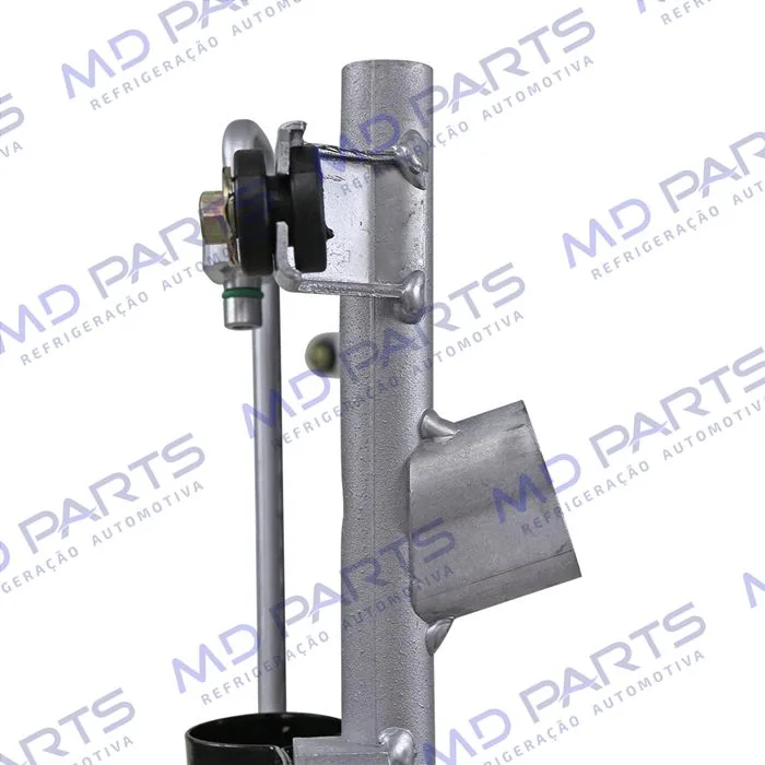 Condensador Mitsubishi Pajero TR4 2002> Fluxo Paralelo OEM: MR576341 — foto 7
