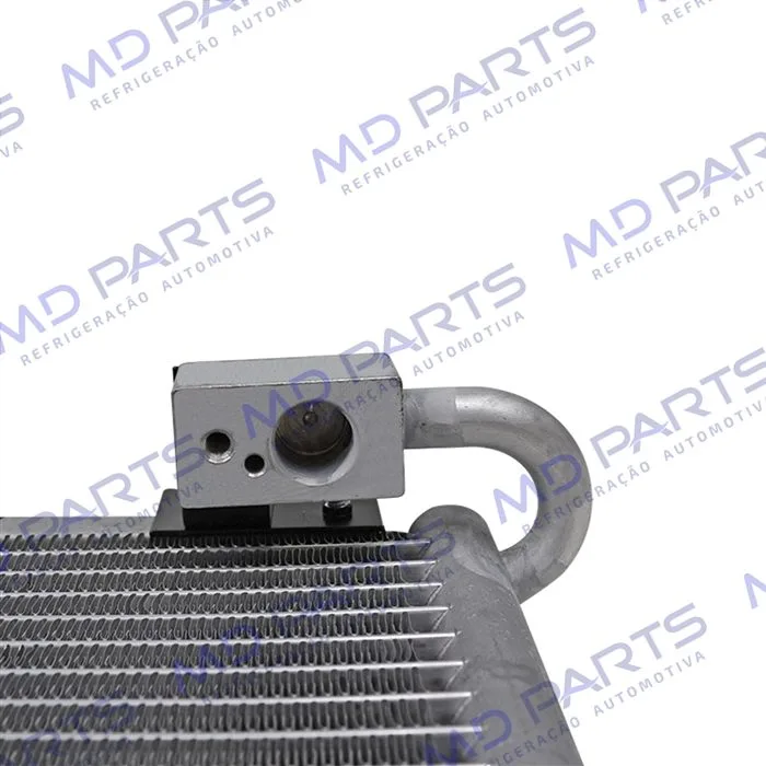 Condensador Caminhão Volkswagen Tractor 18-310/ Delivery 10-160 até 2017 Fluxo Paralelo OEM: 2T0820413A — foto 9