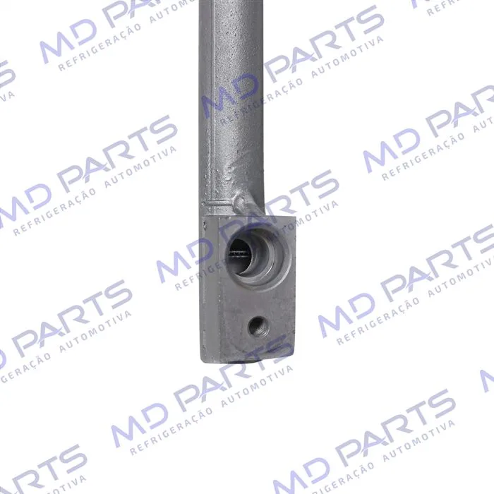 Condensador Caminhão Iveco Tector 170-E28/ 240-E28/ 240-E28S/ Attack 170-E22/ 240-E22/ 240-E22CC/ Tector Euro Cargo/ Tector Stradale 240-E25S/ 240-E28S OEM: 504238741 — foto 9