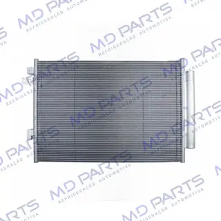Condensador Fiat Novo Uno 2017> / Mobi 2017>/ Strada 2019> Sistema Denso Fluxo Paralelo OEM: 52033773